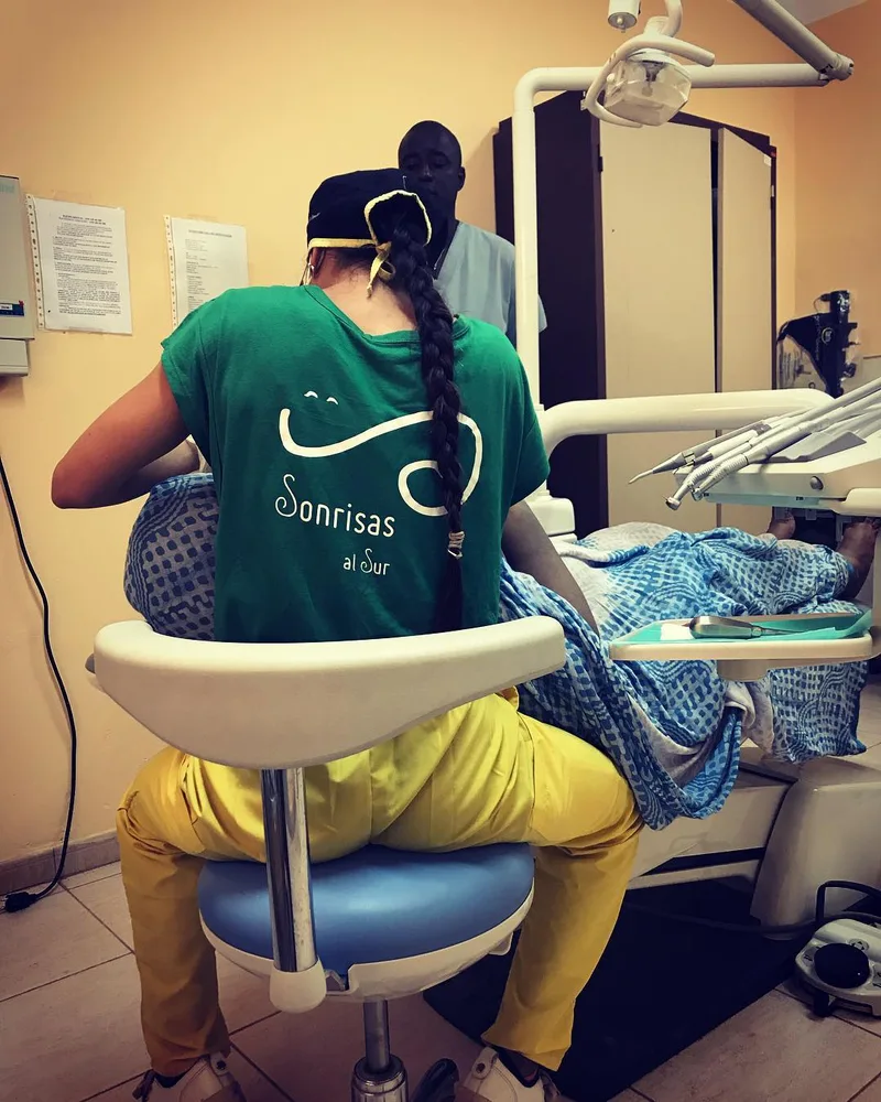 Actividad clínica de la iniciativa Sonrisas al Sur
